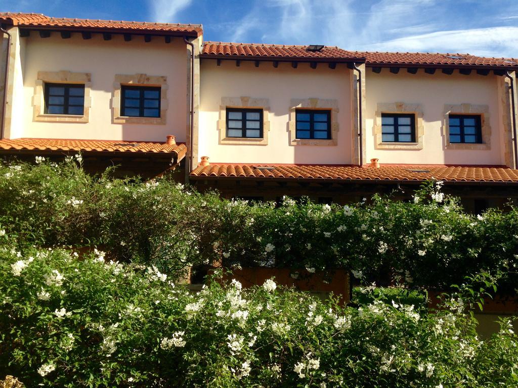 Apartamentos Santillana Del Mar Exterior foto